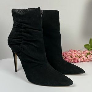 Something Navy faux suede black sock booties 9.5